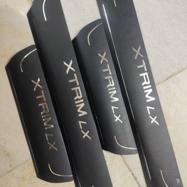 پارکابی طرح چرم XTRIM LX (بسته 4 عددی)